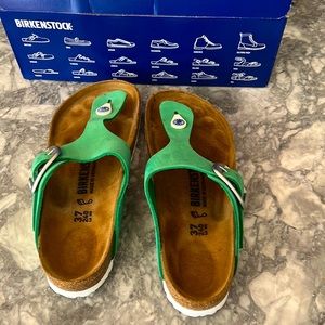 Birkenstock Gizeh Big Buckle in Bold Jade